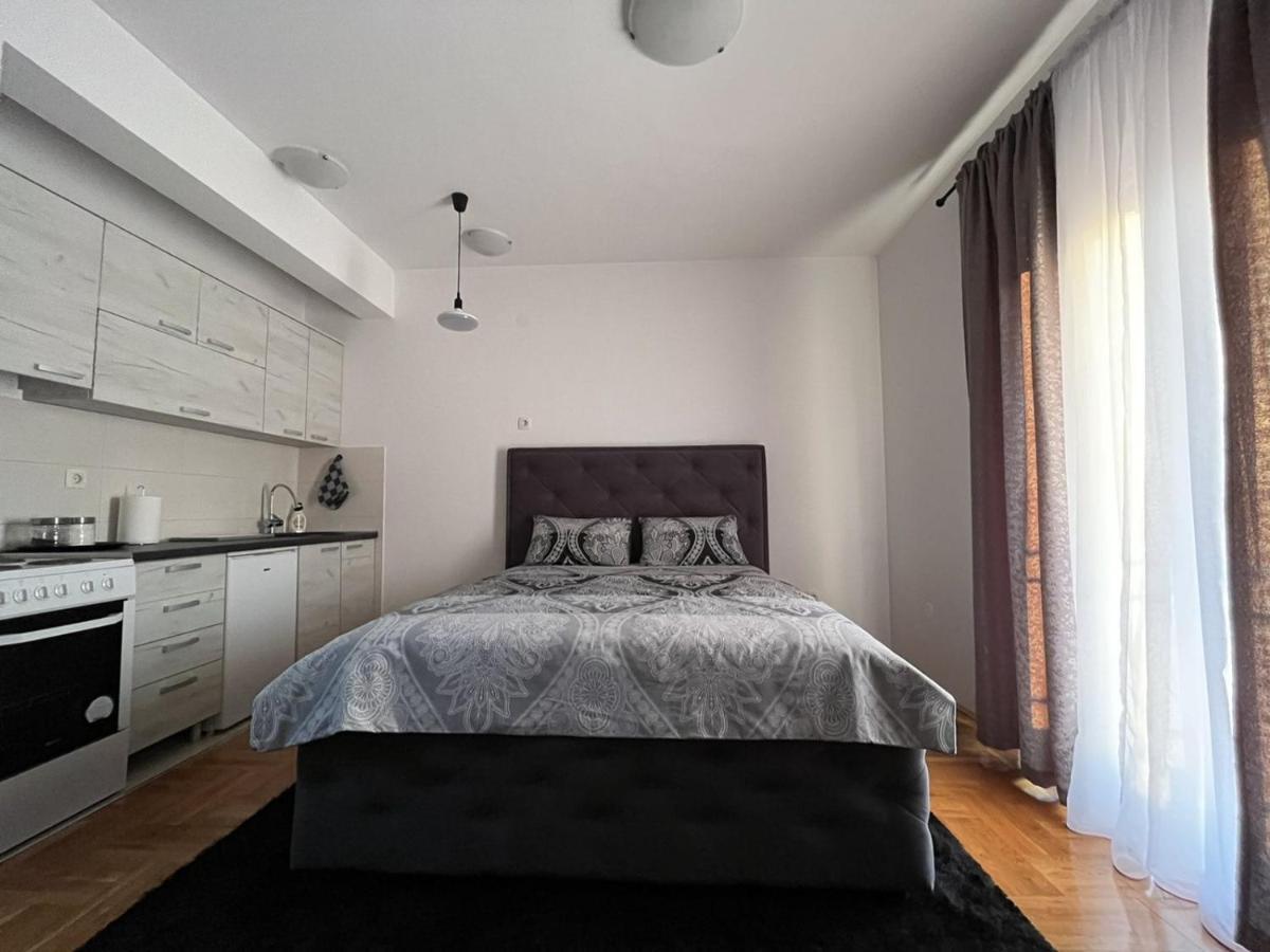 Studio Place 8 Ποντγορίτσα Εξωτερικό φωτογραφία